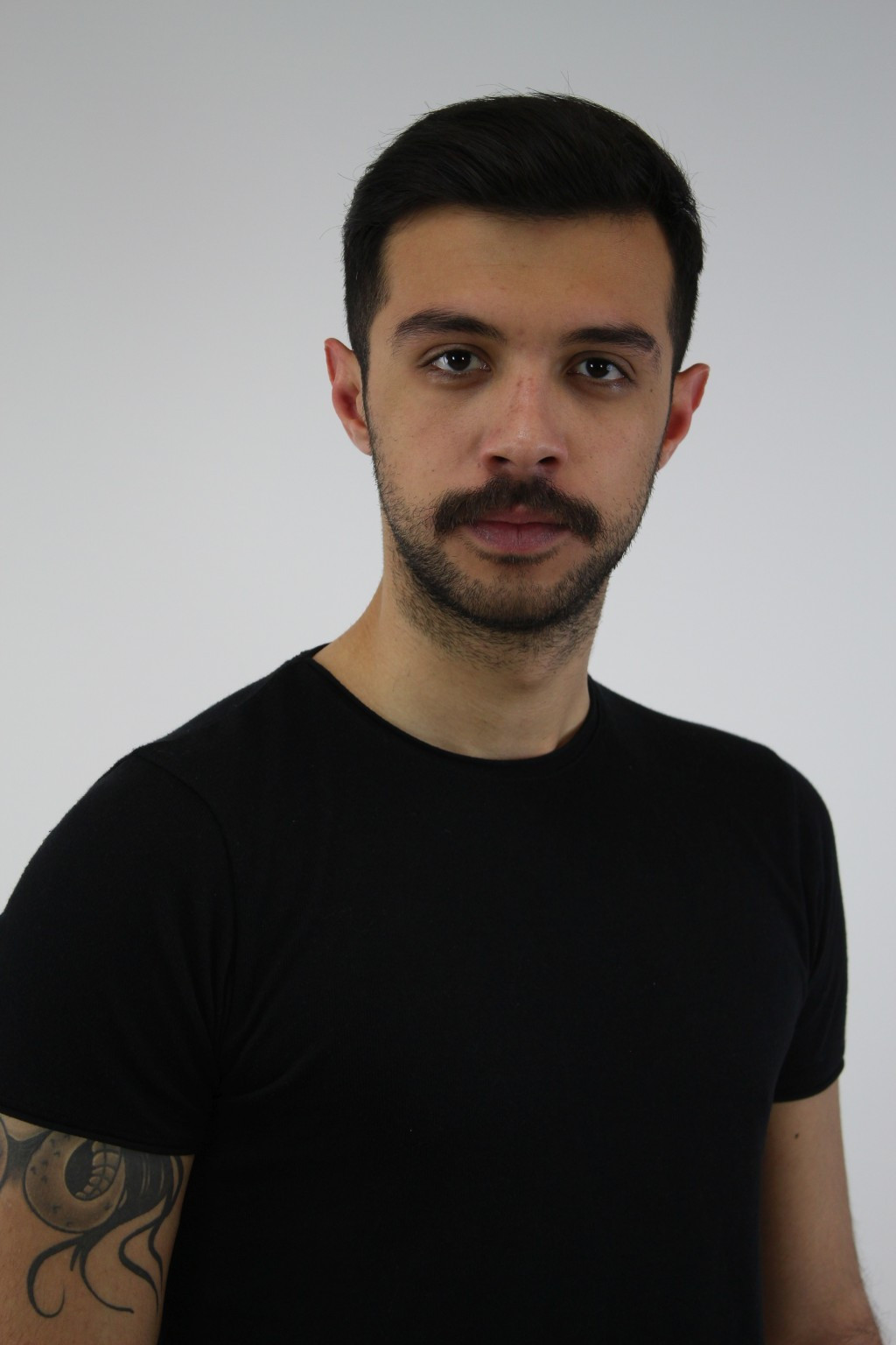 1556548422-thumbnail _2_.jpg