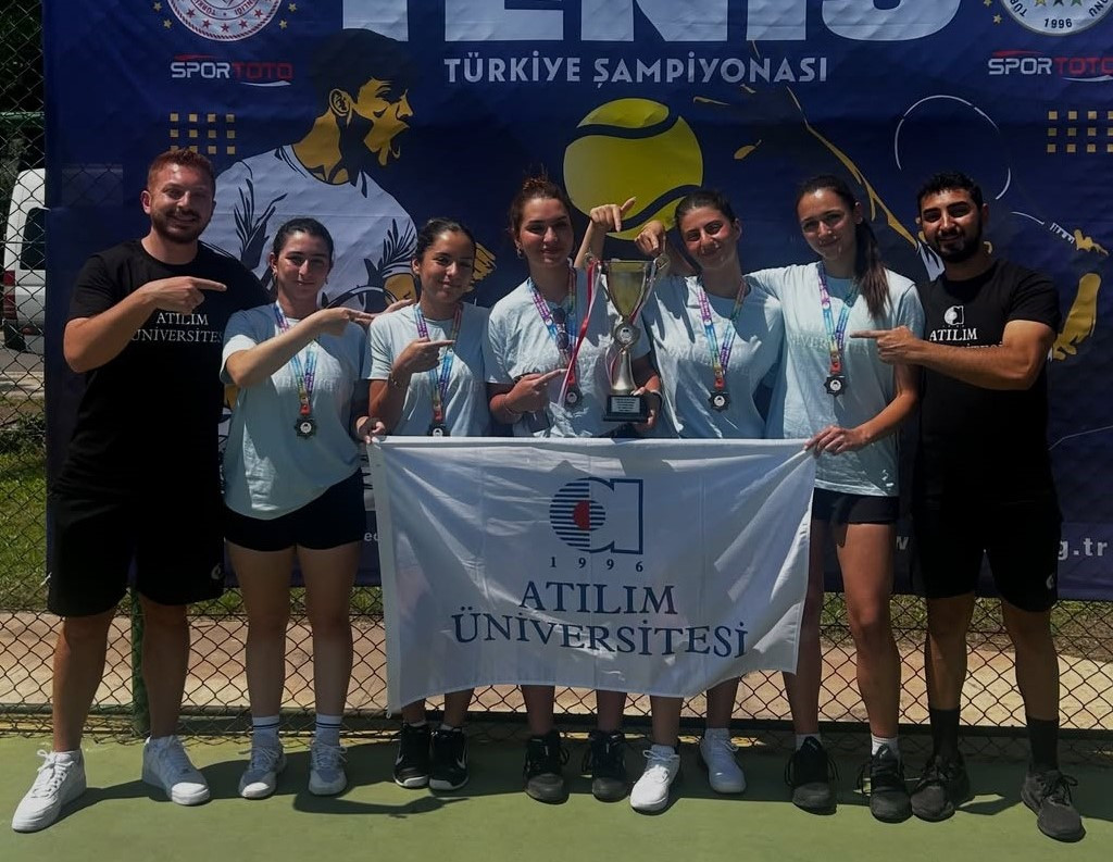 1784619428-Tenis 1.jpg