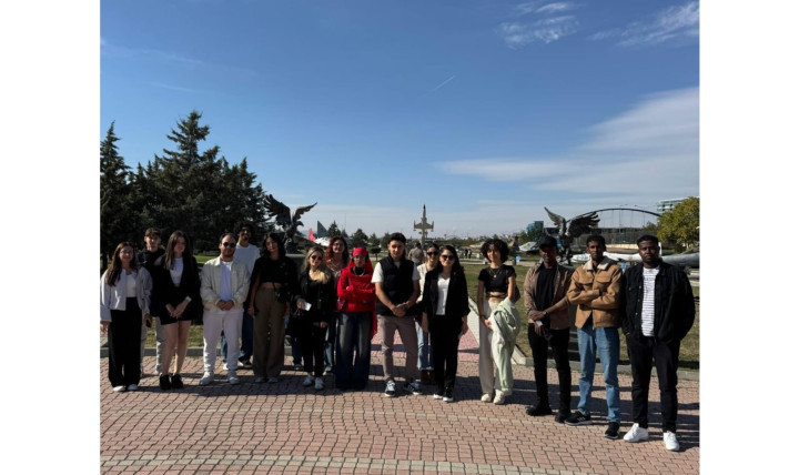 ‘Students from the Aviation Management Department Visit the Air Force Museum’