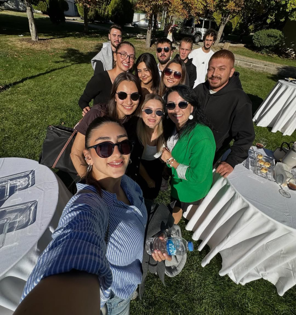 1759479239-SaveClip.App_557438121_18503416432064354_8286079812604188712_n.jpg