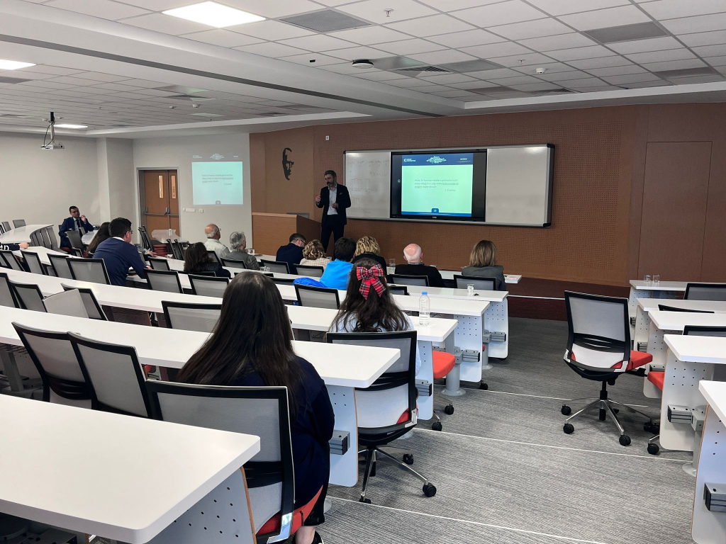 /uploads/__temp__/page/1764935621-3 _1_.png