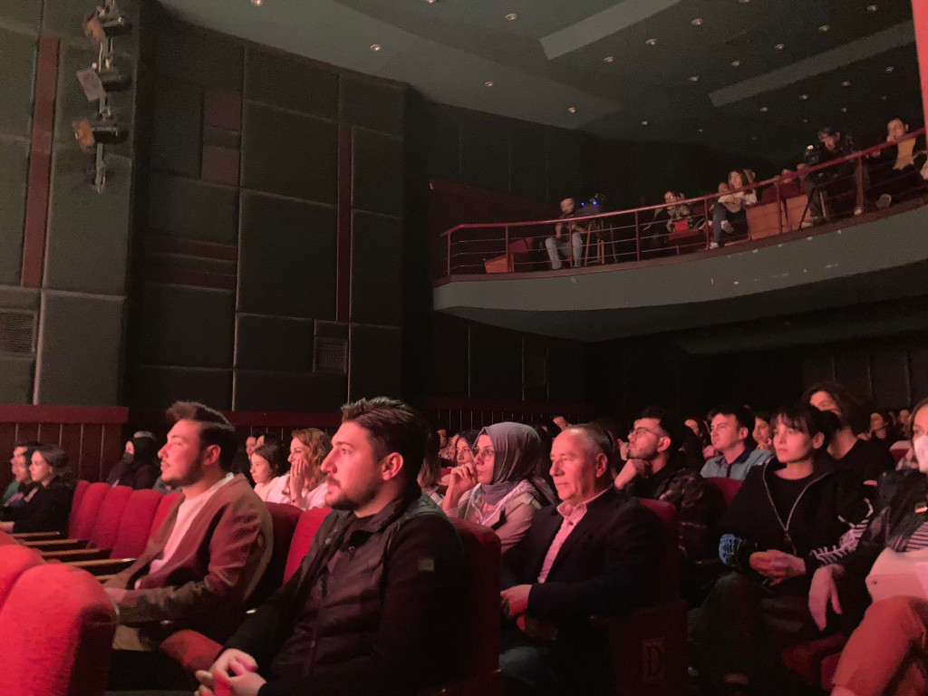 1683529301-Tiyatro 1.JPG