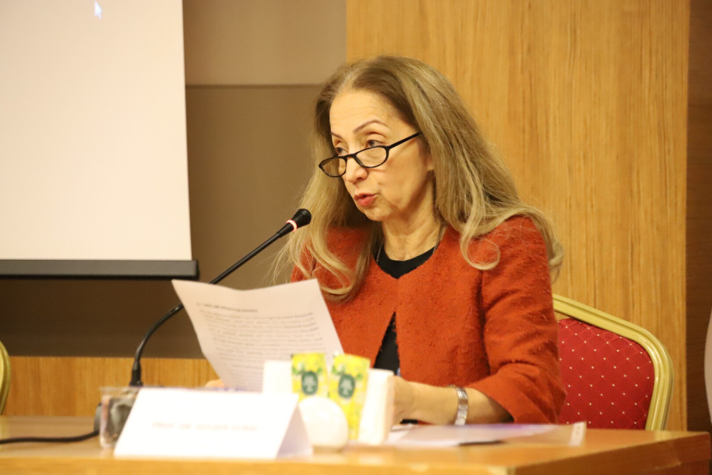 1734614112-Gülşen hoca.JPG