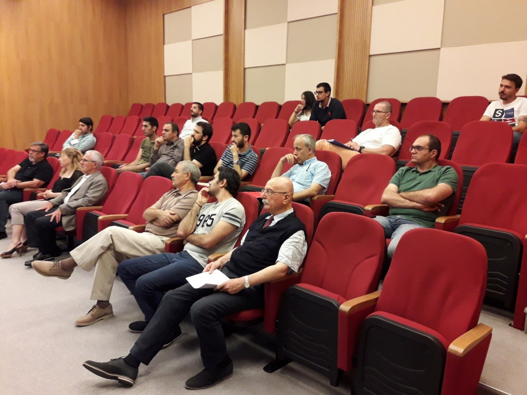 1564667050-Dr.Cenk Dinç Semineri Haberi Foto 4.jpg