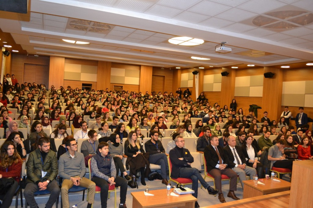 1544773204-Orhan Zaim 1.jpg