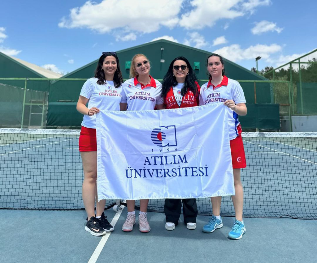 1720770156-Kadın Tenis.png