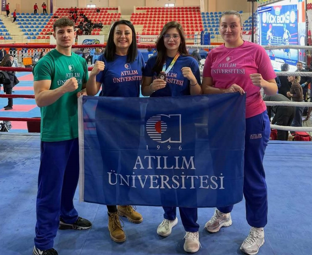 1784617805-kickboks 1.jpg