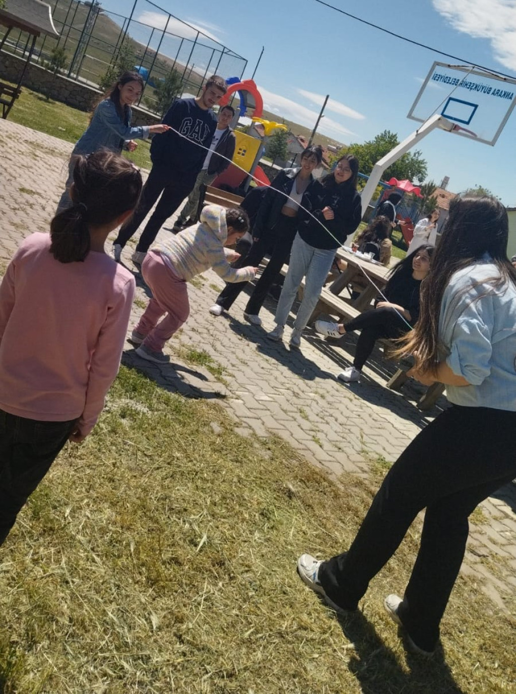 1716560273-d5908e00-68df-46fd-89ef-27130ff4fd73.jpg
