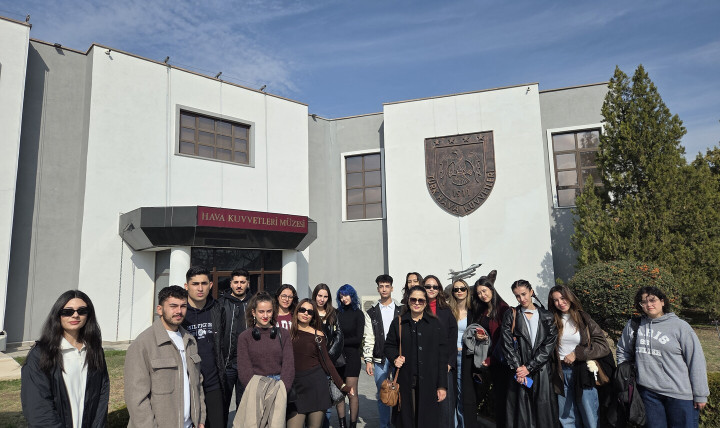 Havacılık Yönetimi Öğrencilerimiz Ankara Hava Kuvvetleri Müzesi'ni Ziyaret Etti