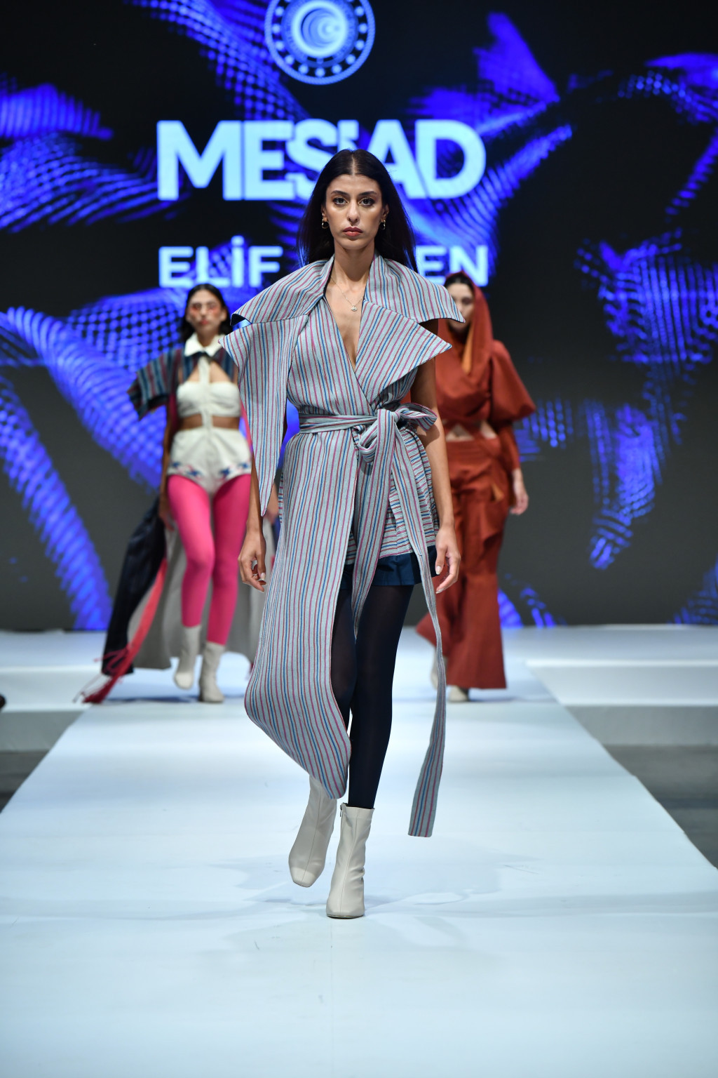 1758193879-elif-erten.jpeg