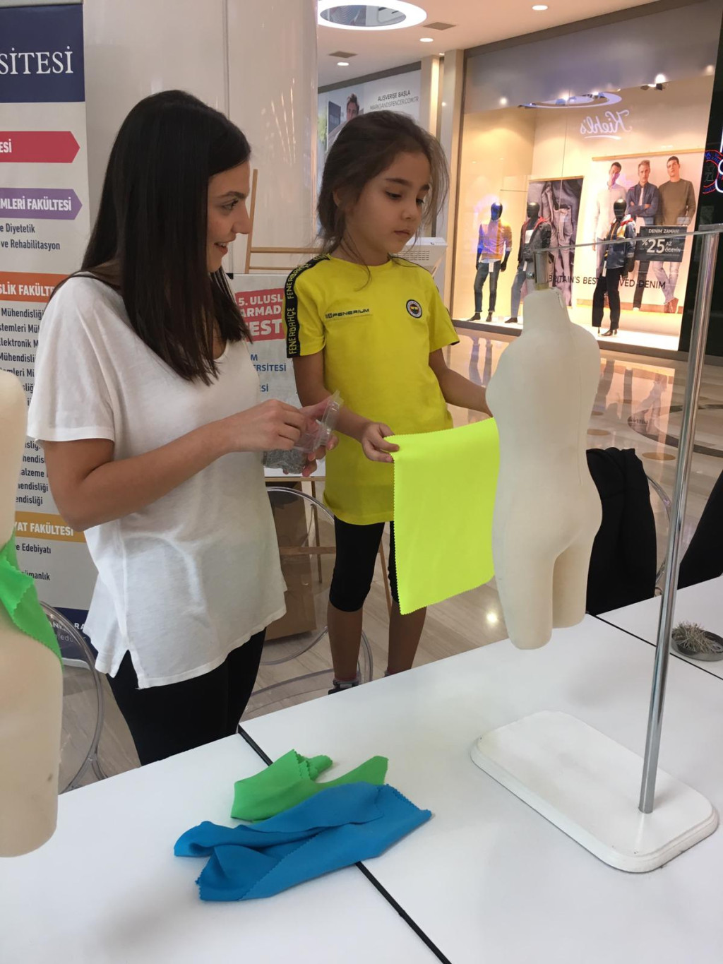 1571661008-c8d587f0-c441-4bc3-bb7f-7ac9599a8b45.jpg