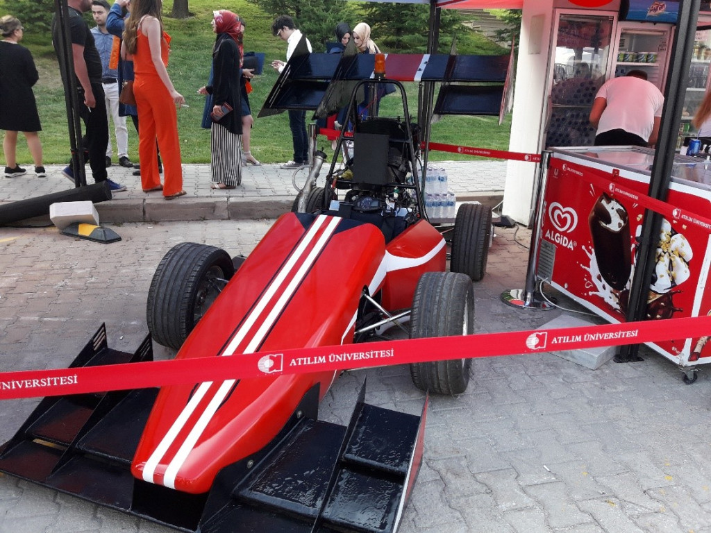 1563461116-24.jpg