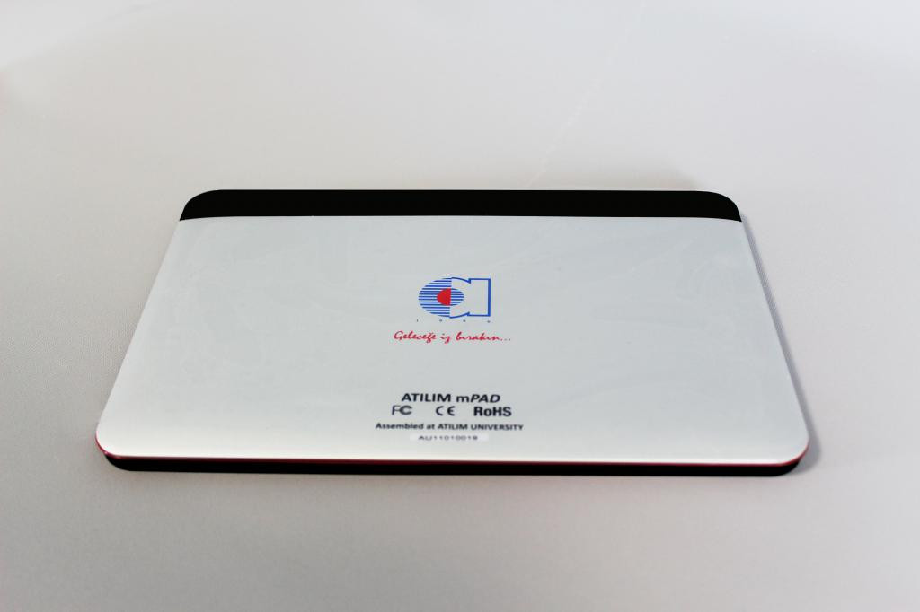 1518612492-1.jpg